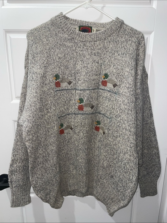 Boston Traders Other - Unisex vintage Boston Traders Duck Embroidered Crewneck Sweater